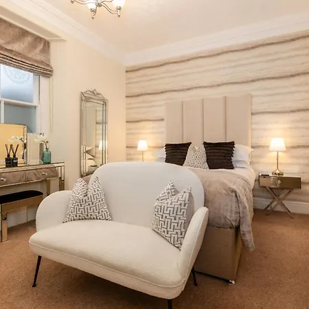 Wheatlands Lodge-Windermere - Guest House Of The Year 2024 - Adult Only - Free Car Park Extérieur photo