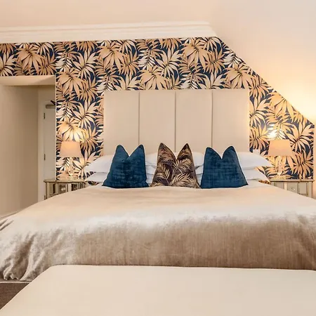 Wheatlands Lodge-Windermere - Guest House Of The Year 2024 - Adult Only - Free Car Park Extérieur photo