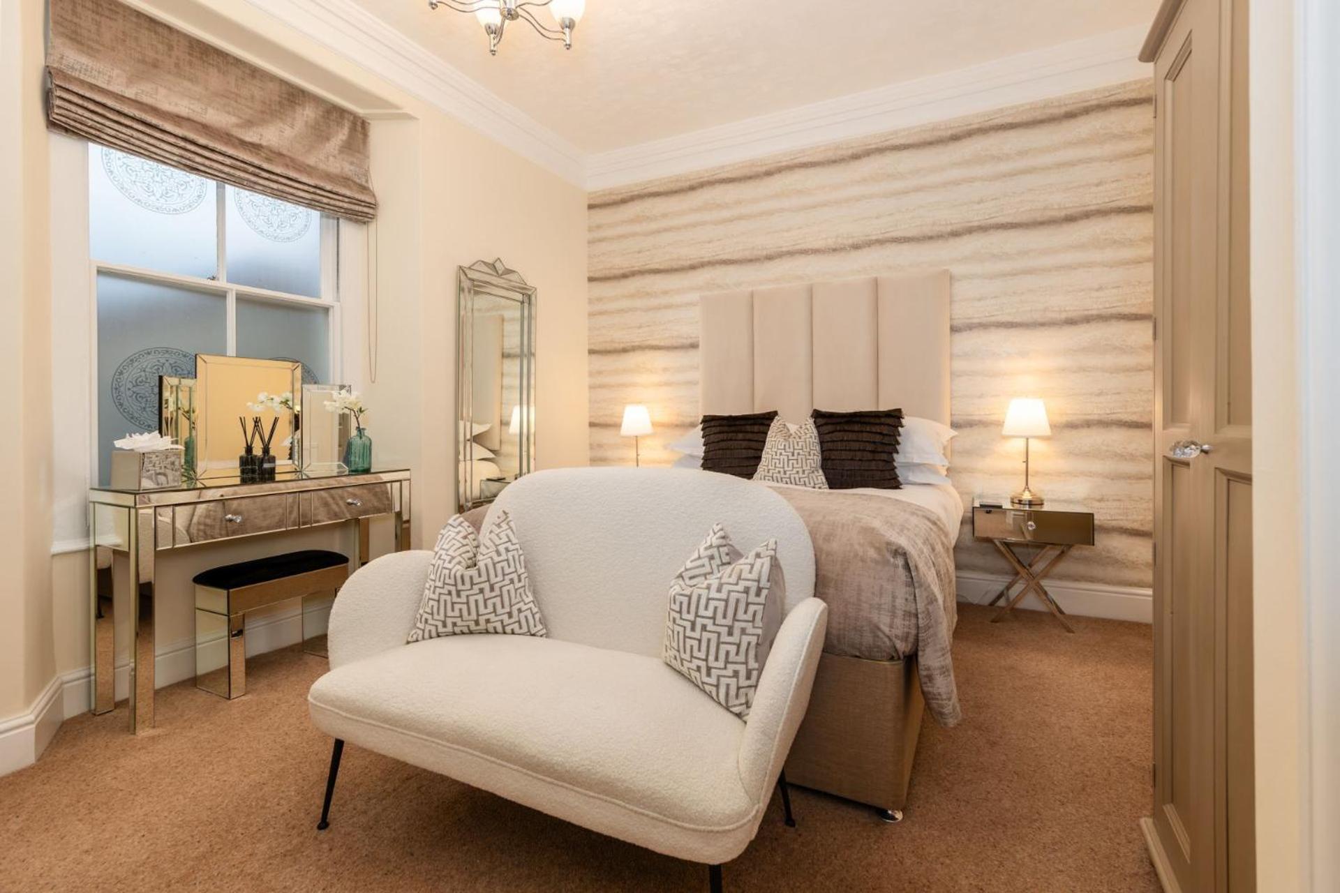 Wheatlands Lodge-windermere - Award Winning - Adult Only - Free Car Park Guest house